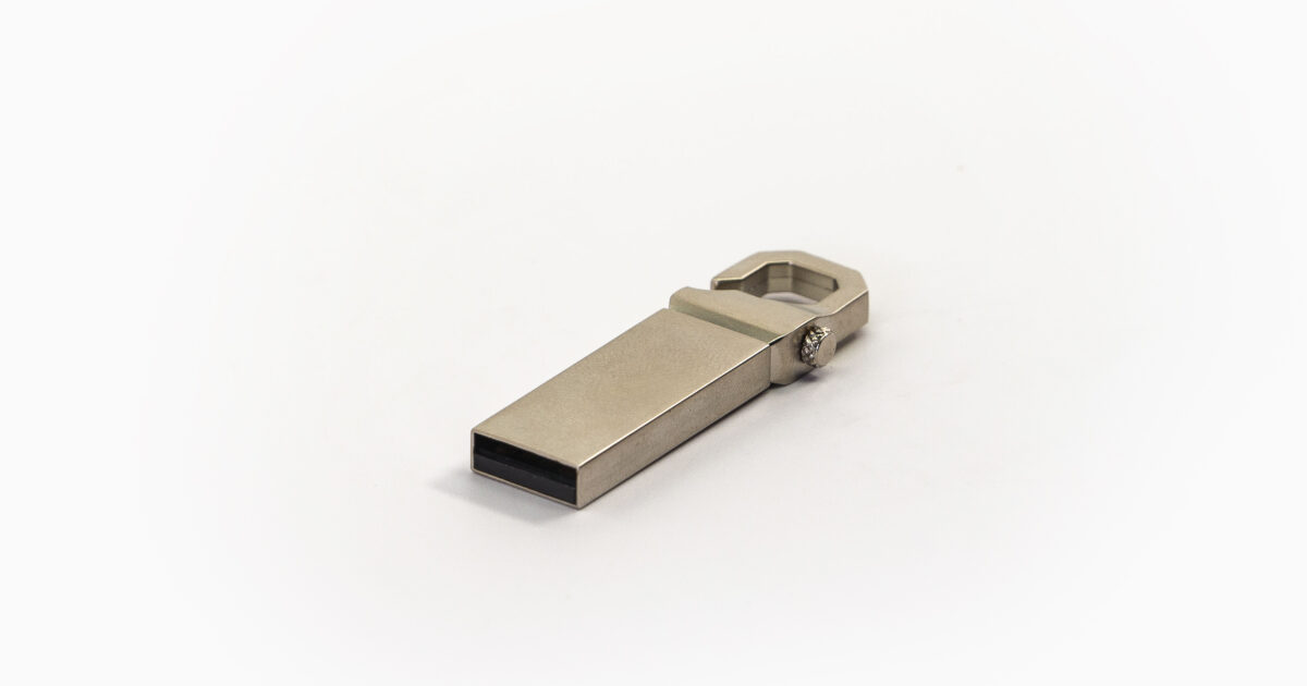 Metal Stick Carabiner USB Drive | EveryUSB.com